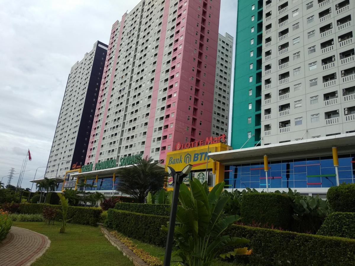 Apartment Comfy 2 Bedroom Nerine Jakarta Exterior photo